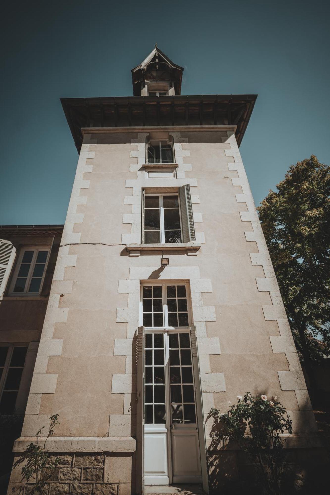 Chateau Du Guerinet Saint-Priest-Bramefant Екстериор снимка